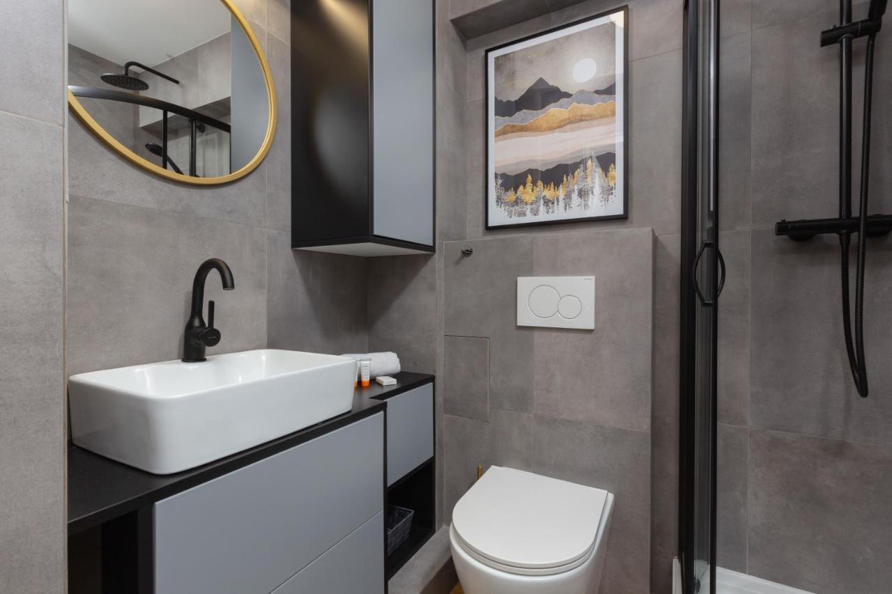 City Center Apartment Near The Vistula By Noclegi Renters Varsovia Exterior foto